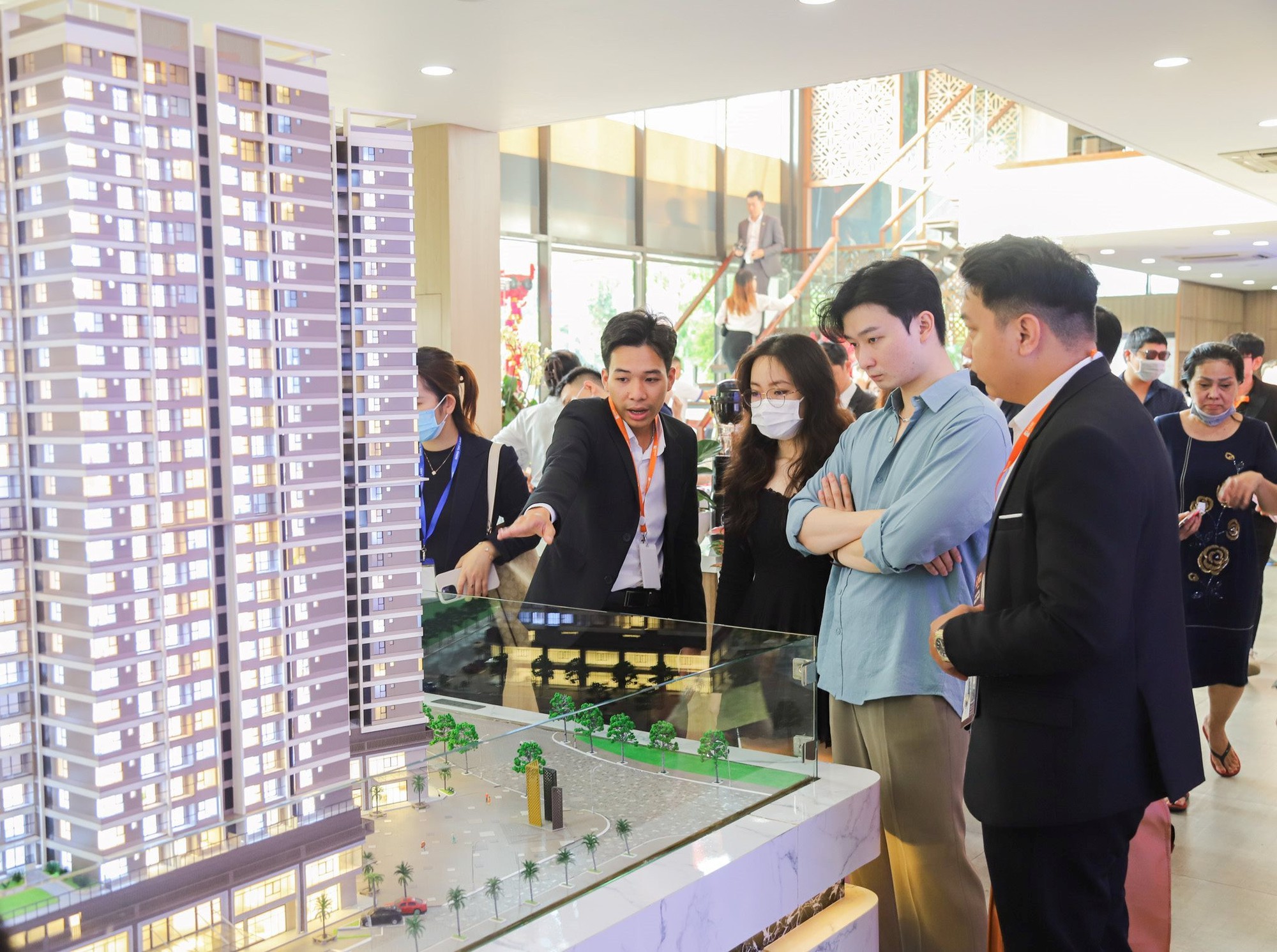Đề xuất luật hóa nhà ở thương mại giá phù hợp- Ảnh 1.