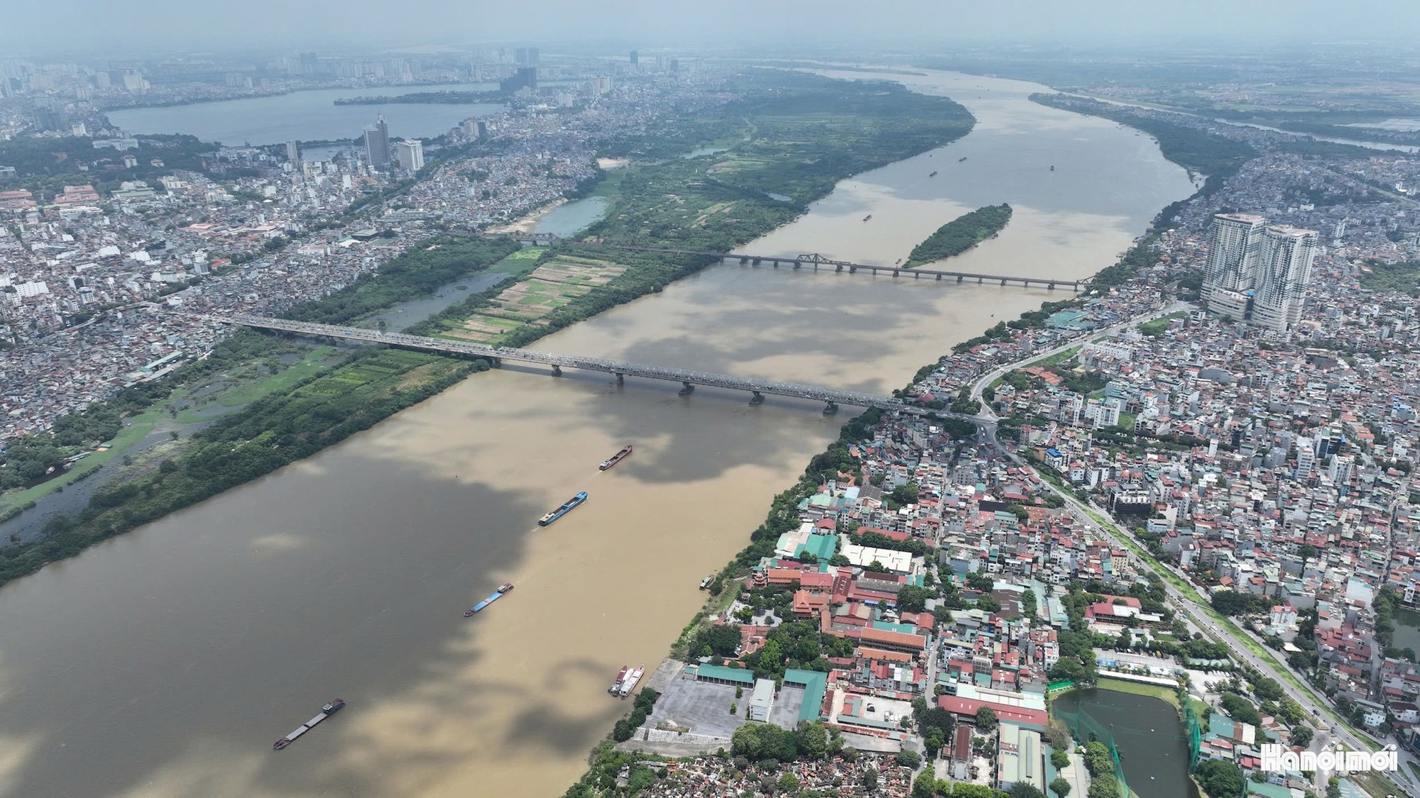 Vì sao cần quy hoạch lại không gian hai bên sông Hồng?- Ảnh 3.