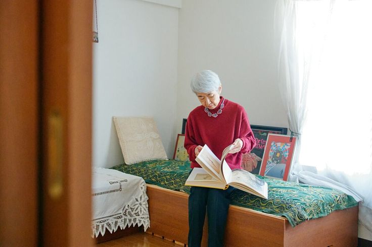 Càng lớn tuổi càng thấy đúng: 4 lời khuyên về tiền không giúp giàu nhanh nhưng giúp ngủ ngon hơn - Ảnh 3.