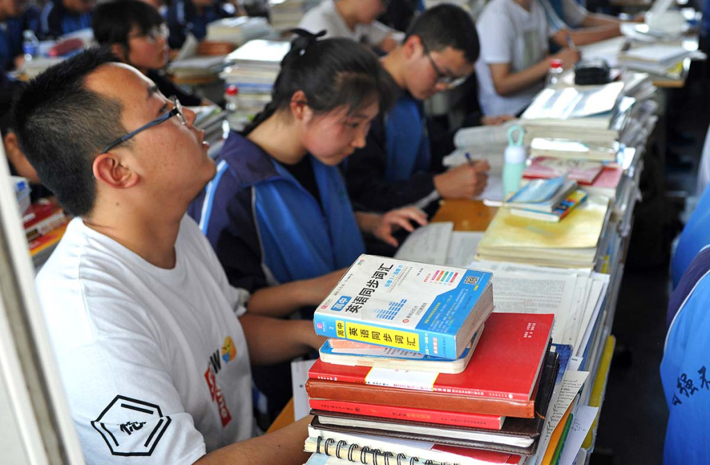 Dư luận Trung Quốc "dậy sóng" vì môn tiếng Anh: Chỉ là một công cụ, hãy ngừng “sùng bái ngoại lai”- Ảnh 2.