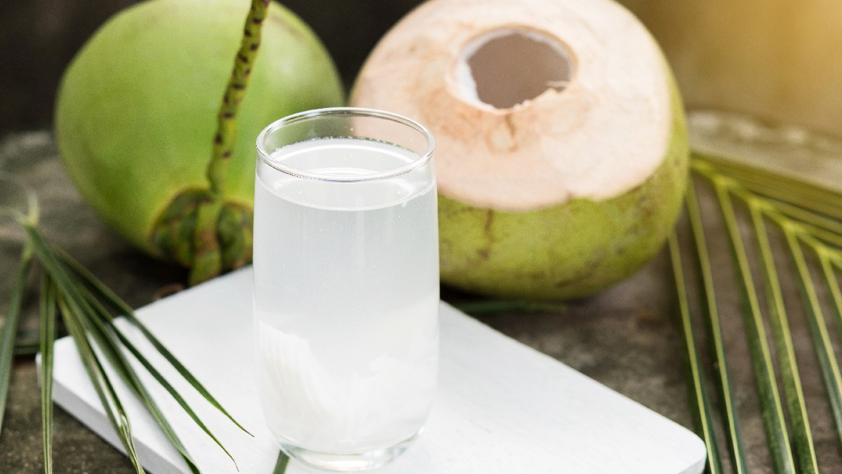 Ở Việt Nam có một nữ diễn viên U70, làn da căng mịn, body như mới U40: Hóa ra duy trì một loại đồ uống tự pha giúp hỗ trợ giảm cân, giữ dáng- Ảnh 8.