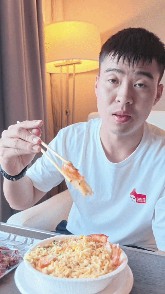 Cuộc sống của vợ Duy Mạnh ở Mỹ - Ảnh 3.