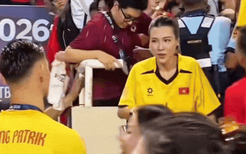 Hoàng Oanh và Lê Giang Patrik làm gì đêm muộn mà không thể qua mắt dân mạng?- Ảnh 6.