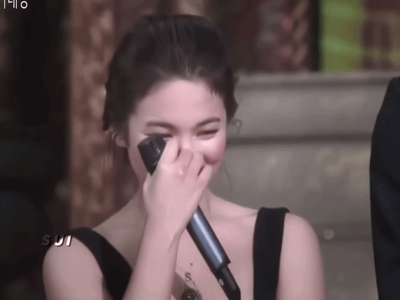 Viral nhan sắc tuổi 23 của Song Hye Kyo: So với hiện tại mà ngỡ ngàng!- Ảnh 4.