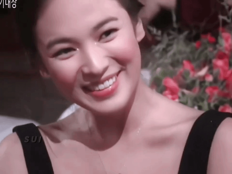 Viral nhan sắc tuổi 23 của Song Hye Kyo: So với hiện tại mà ngỡ ngàng!- Ảnh 3.