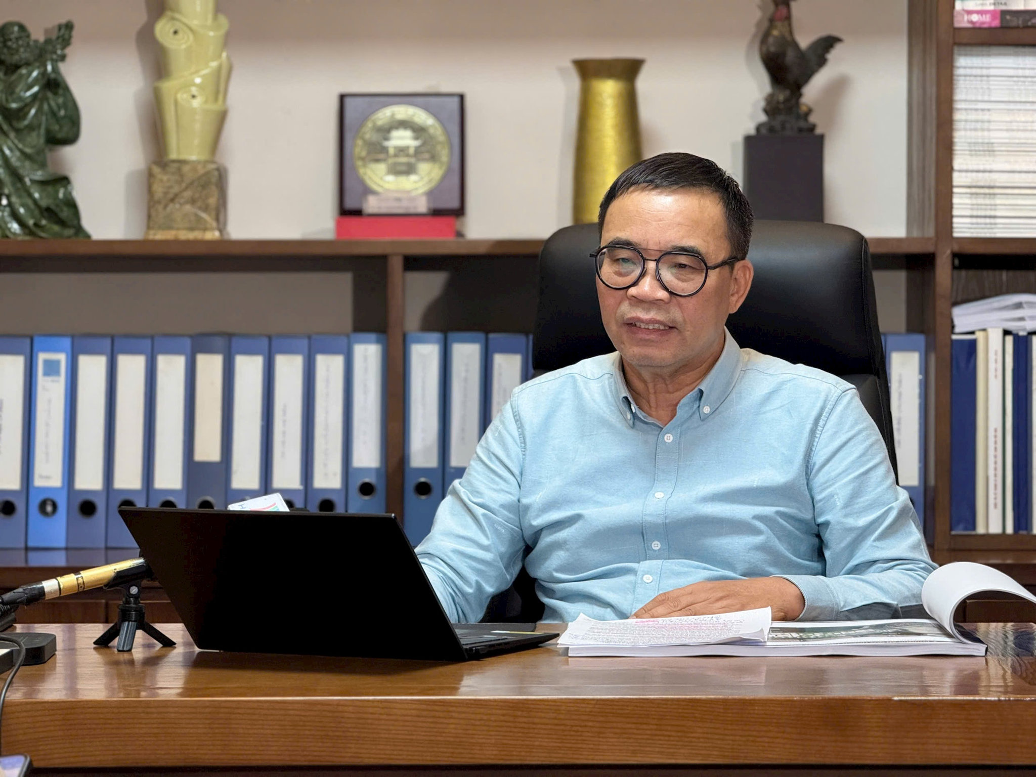 Điều chỉnh quy hoạch hồ Hoàn Kiếm: Đổi mới để phát triển nhưng không được mất hồn cốt di sản- Ảnh 1. Điều chỉnh quy hoạch hồ Hoàn Kiếm: Đổi mới để phát triển nhưng không được mất hồn cốt di sản- Ảnh 1.