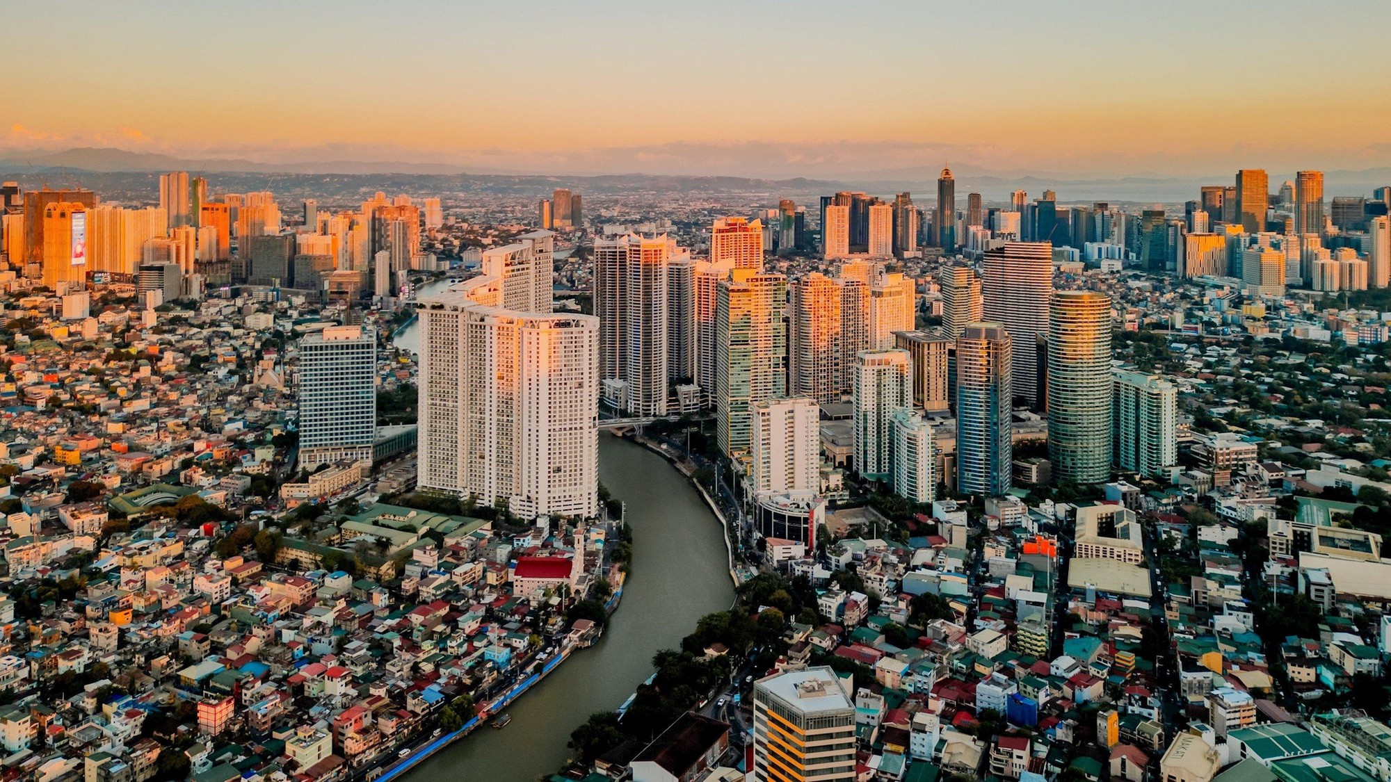 Năm 1975 Philippines giàu gấp 4 lần, gần 50 năm sau Việt Nam bỏ xa: Chuyên gia Philippines chỉ ra “vũ khí”- Ảnh 4.