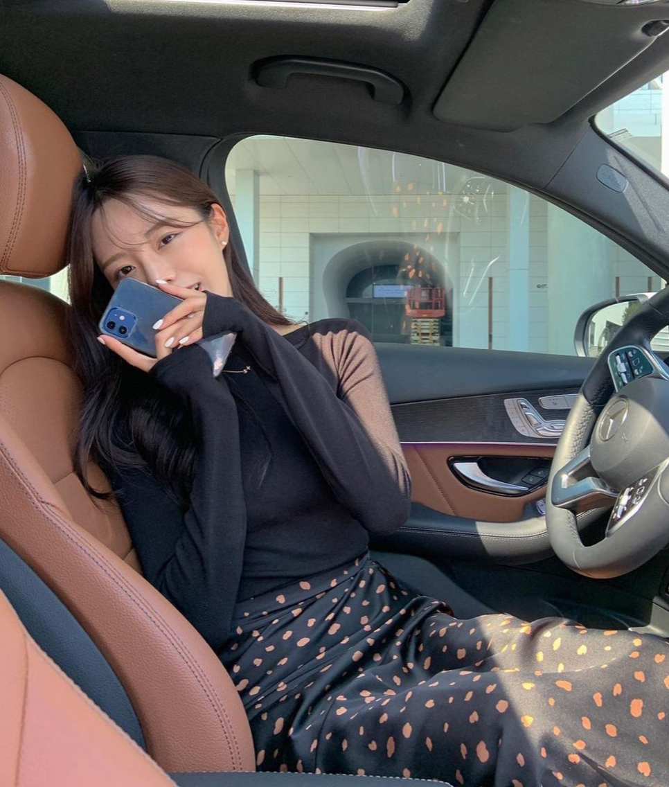 Mua ô tô hay đi taxi công nghệ?- Ảnh 1.