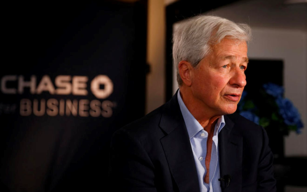 CEO JPMorgan cảnh báo: Fed có thể sẽ tăng lãi suất thêm 0,75%, vẫn chưa ...