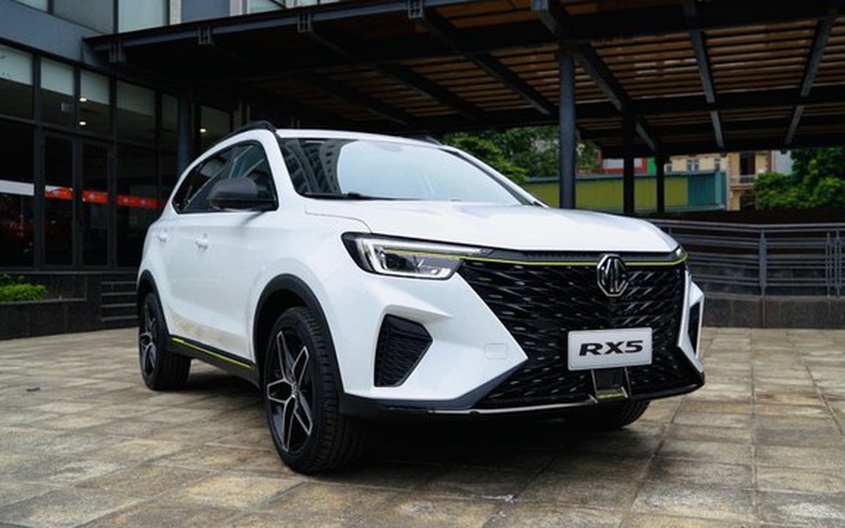 MG RX5 giảm giá kỷ lục còn 580 triệu tại đại lý: Cùng cỡ Tucson nhưng ...