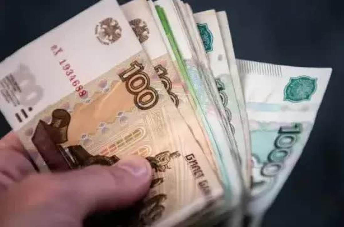 Đồng Ruble Nga dự kiến sẽ ổn định quanh mức 100 Ruble/USD