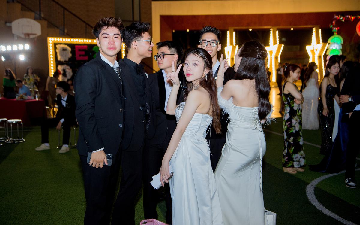 Prom cuối cấp 