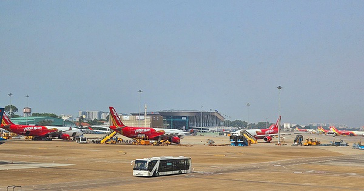 Từ