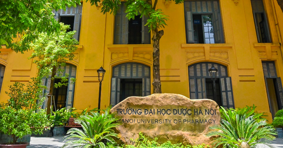 Trường Đại học Dược Hà Nội cảnh báo, xóa tên, buộc thôi học loạt sinh viên