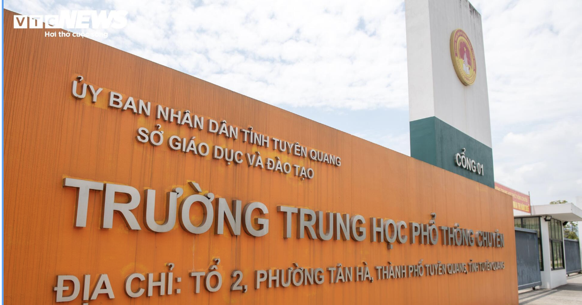 Vụ gian lận điểm thi ở Tuyên Quang: Khởi tố Giám đốc Sở GD-ĐT và 4 cán bộ giám sát thuộc Bộ GD-ĐT