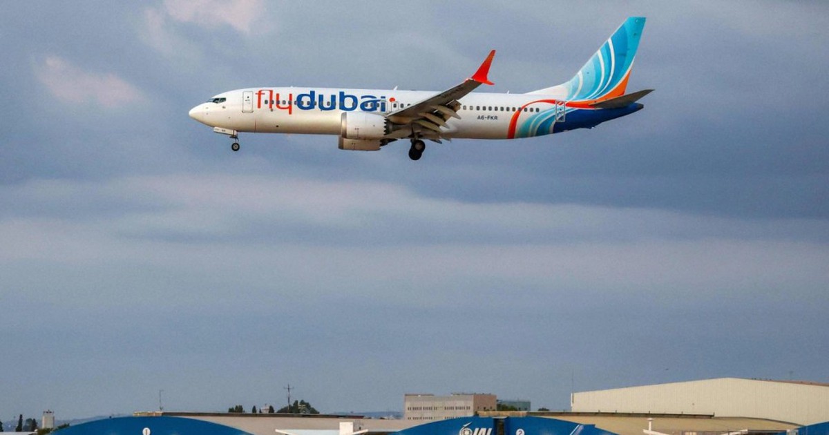 Cơ trưởng bị đâm trọng thương, vậy ai đã hạ cánh chiếc máy bay của Flydubai nghi bị cơ phó định tấn công khủng bố?