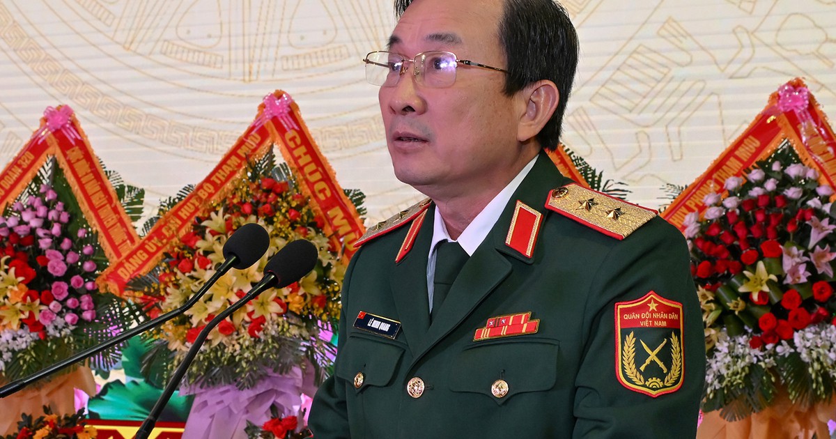 Thủ tướng điều động, bổ nhiệm 5 cán bộ giữ chức vụ mới trong Quân đội