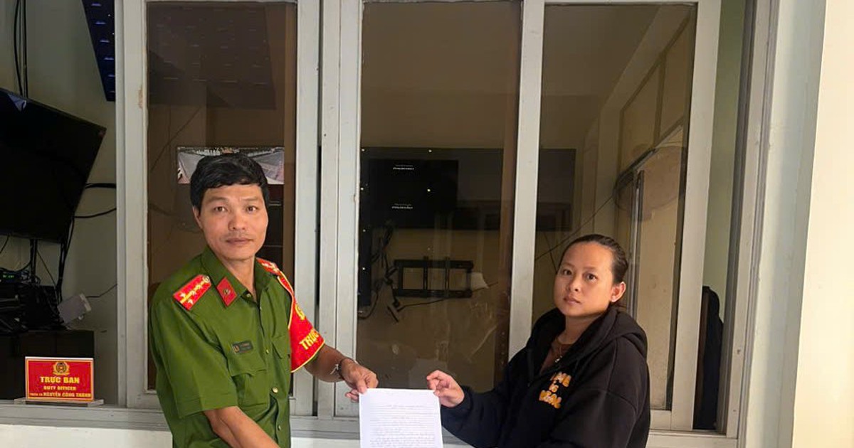 Chuyển khoản thành công 20.920.000 đồng vào tài khoản số 206xxx ngân hàng ACB, chị Bùi Thị Hải Yến phải trình báo công an