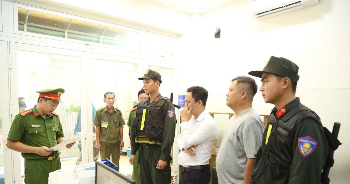 Công an TP.HCM bắt nhiều giám đốc, phó giám đốc