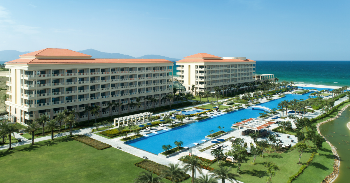 Resort của nữ đại gia Việt từng tổ chức đám cưới bí mật cho tỷ phú Ấn Độ: Bể bơi vô cực dài nhất Đà Nẵng, thực đơn độc bản mới ra mắt