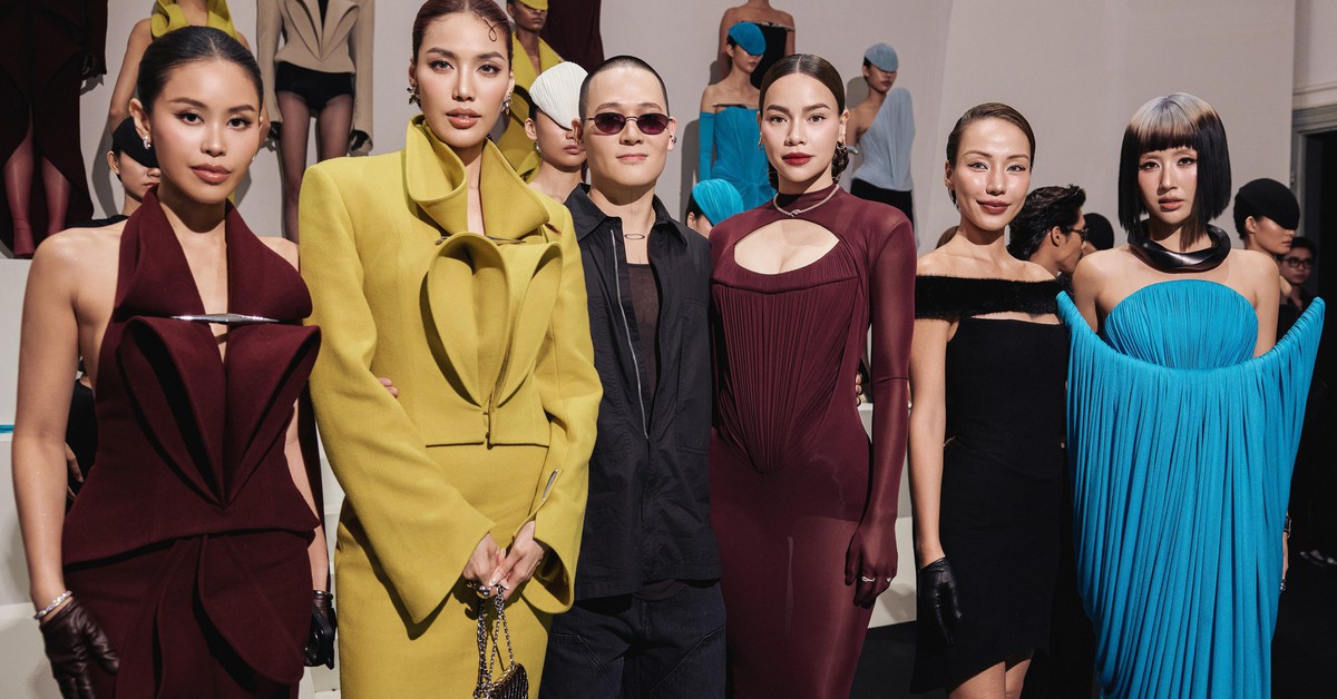 Hồ Ngọc Hà đọ sắc Hồng Nhung, Mỹ Linh cùng loạt VIP, sao hạng A, hội tụ tại show diễn trong bảo tàng 100 tuổi