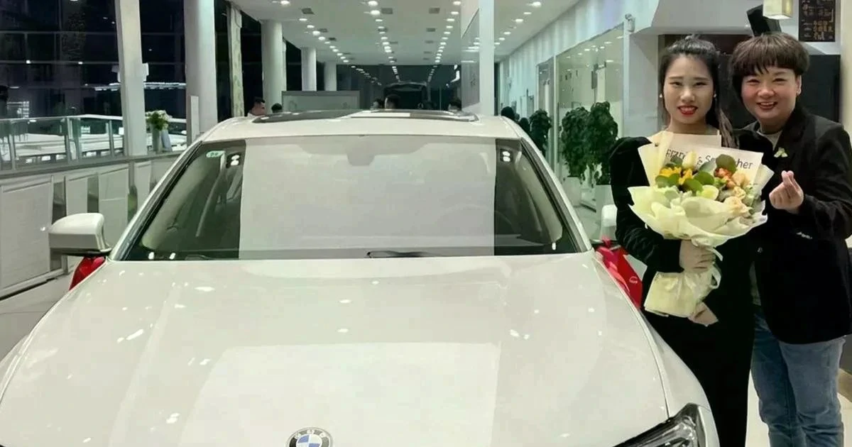 Trung Quốc: Sếp tặng nhân viên xe hơi BMW để đi làm đỡ vất vả
