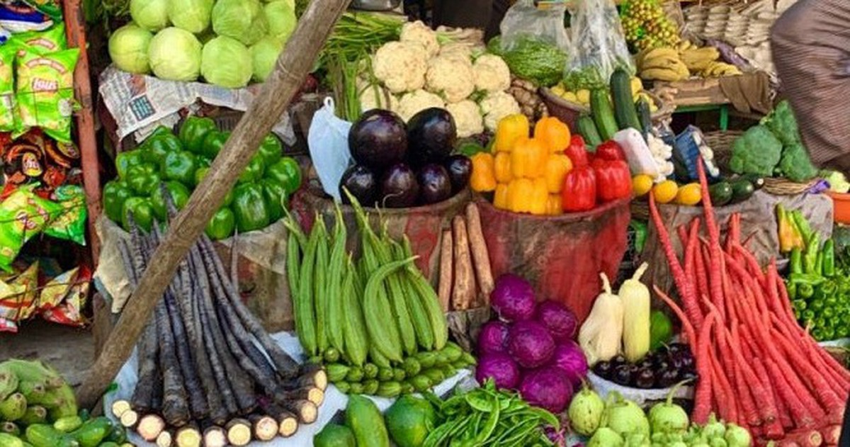 1 loại rau được Mỹ đánh giá ít ngậm thuốc trừ sâu bậc nhất: Trồng thùng xốp cũng lớn, thu đông chợ Việt bán la liệt
