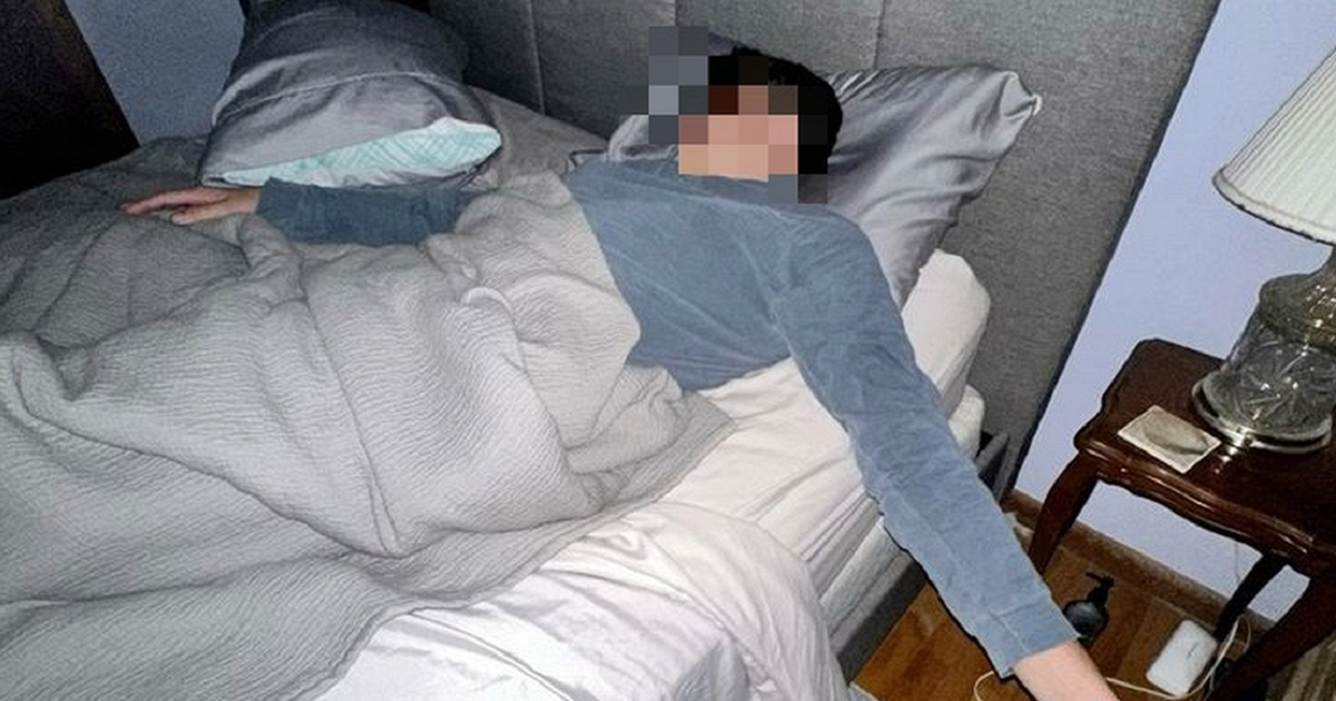 Chàng trai 25 tuổi mắc ung thư đại trực tràng vì thói quen ăn theo cách "vạn người mê"