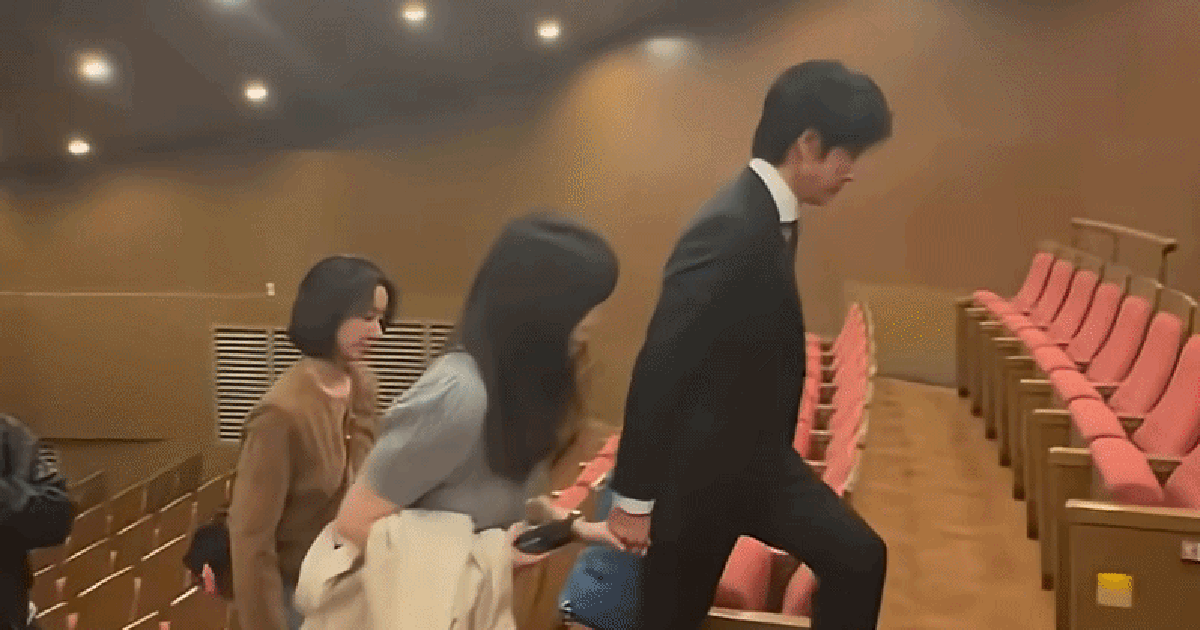 Đang nóng góc khuất hôn nhân của cặp đôi hạnh phúc nhất showbiz