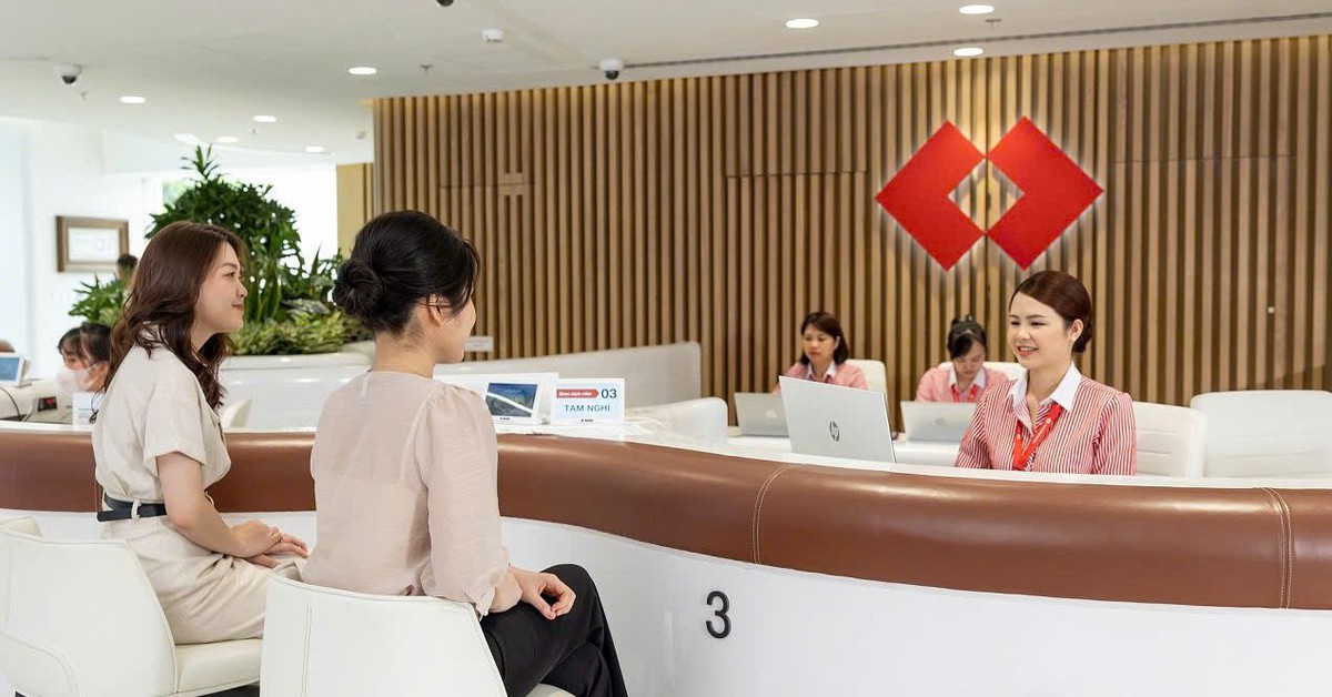 Techcombank được Ngân hàng Nhà nước chấp thuận tăng vốn thêm hơn 35.700 tỷ đồng, sẽ trở thành ngân hàng có vốn điều lệ cao nhất hệ thống