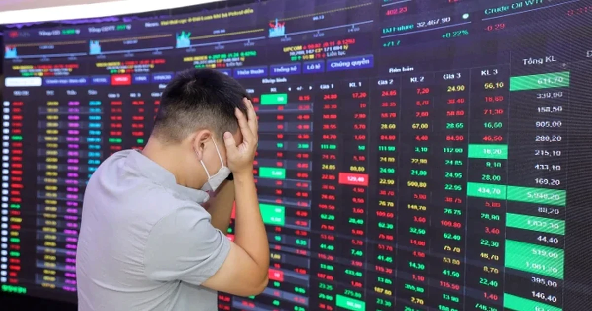 Cổ phiếu ngân hàng bất ngờ giảm sàn