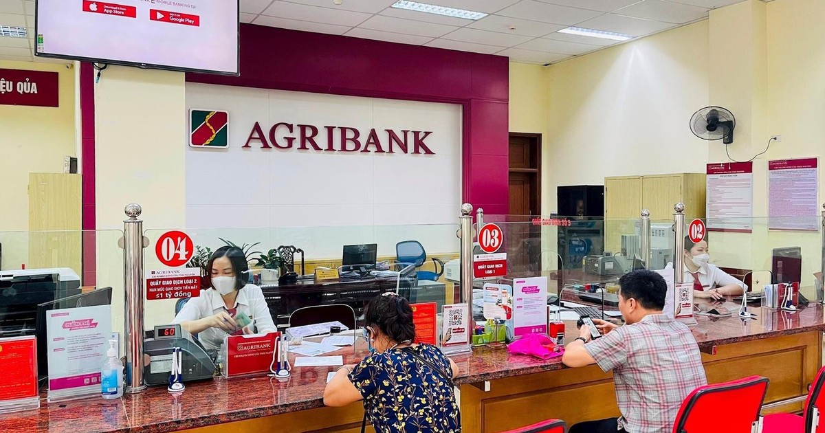 Lãi suất ngày 13/10 tại Agribank, Vietcombank, BIDV, VietinBank, VPBank, MB, Techcombank, Sacombank, HDBank,...