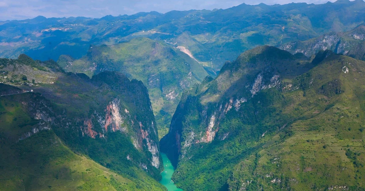 Cáp treo Mã Pì Lèng sẽ phá vỡ cảnh quan "độc nhất vô nhị" Hà Giang Loop?