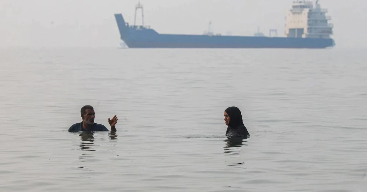 Iran đổi chiến thuật tấn công, quyết không để Mỹ hạ giá dầu