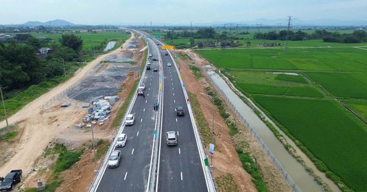Sẽ thí điểm quy định về tốc độ, khoảng cách trên một số tuyến cao tốc