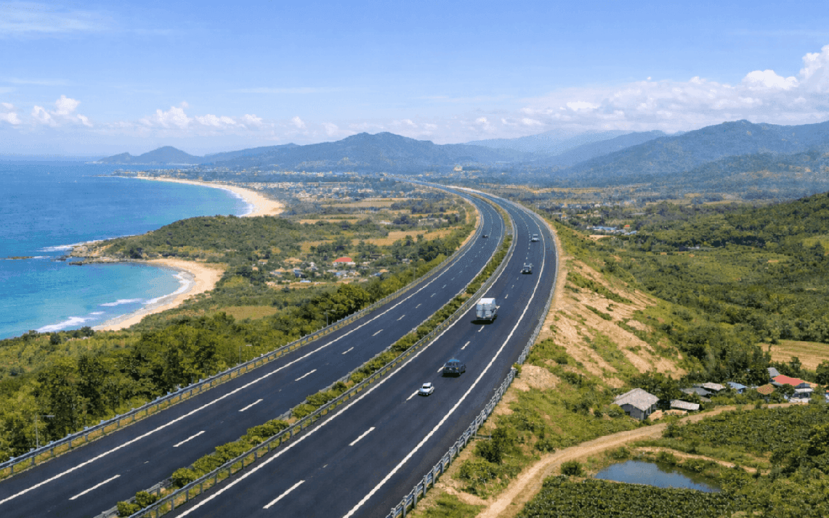 Tin mới nhất về cao tốc 125km, vốn hơn 33.500 tỷ đồng, có 9 nút giao và 63 cây cầu, kết nối trực tiếp Tây Nguyên với biển