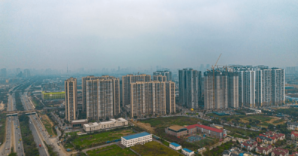 Thị trường bất động sản xuất hiện cách giảm giá mới: Không hạ giá niêm yết, tung loạt ưu đãi cho người mua