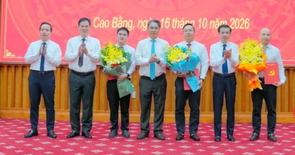 Cao Bằng bổ nhiệm hai giám đốc sở