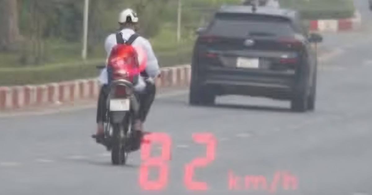 Học sinh chạy xe máy 82 km/h, quay đầu bỏ chạy khi gặp CSGT