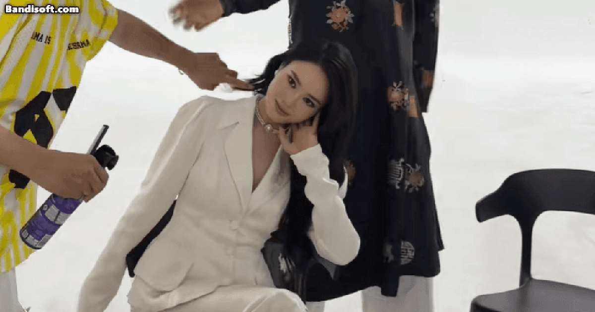 Chiều cao "giả dối" của Ninh Dương Lan Ngọc