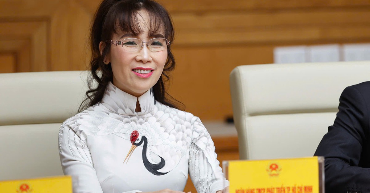 Tỷ phú Nguyễn Thị Phương Thảo tuyển thêm 100 nhân sự mới về làm việc, đánh giá qua 6 bước, người không có kinh nghiệm cũng được ứng tuyển, lương lên tới 30 triệu đồng/tháng