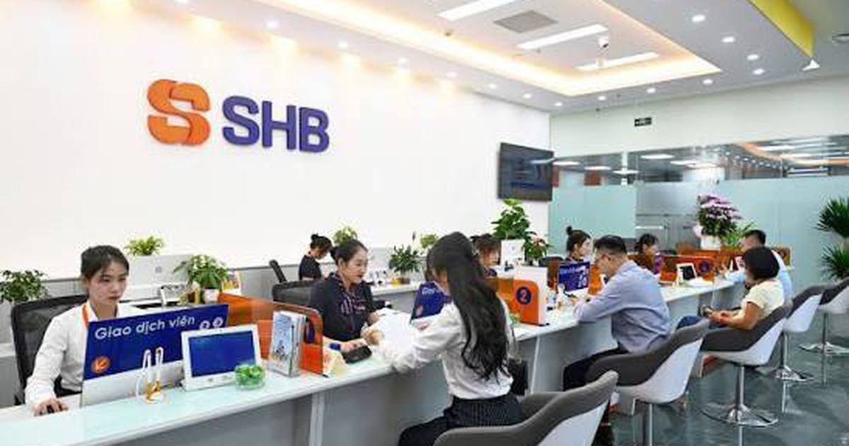 Ngày 19/10, gửi 200 triệu đồng tại ACB, MB, VPBank, Techcombank và SHB nhận bao nhiêu tiền lãi sau 12 tháng?