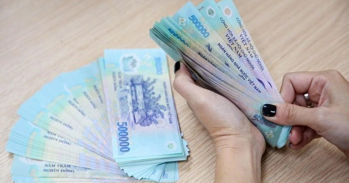 Cách liên kết tài khoản ngân hàng với VNeID để nhận lương hưu, trợ cấp theo quy định mới