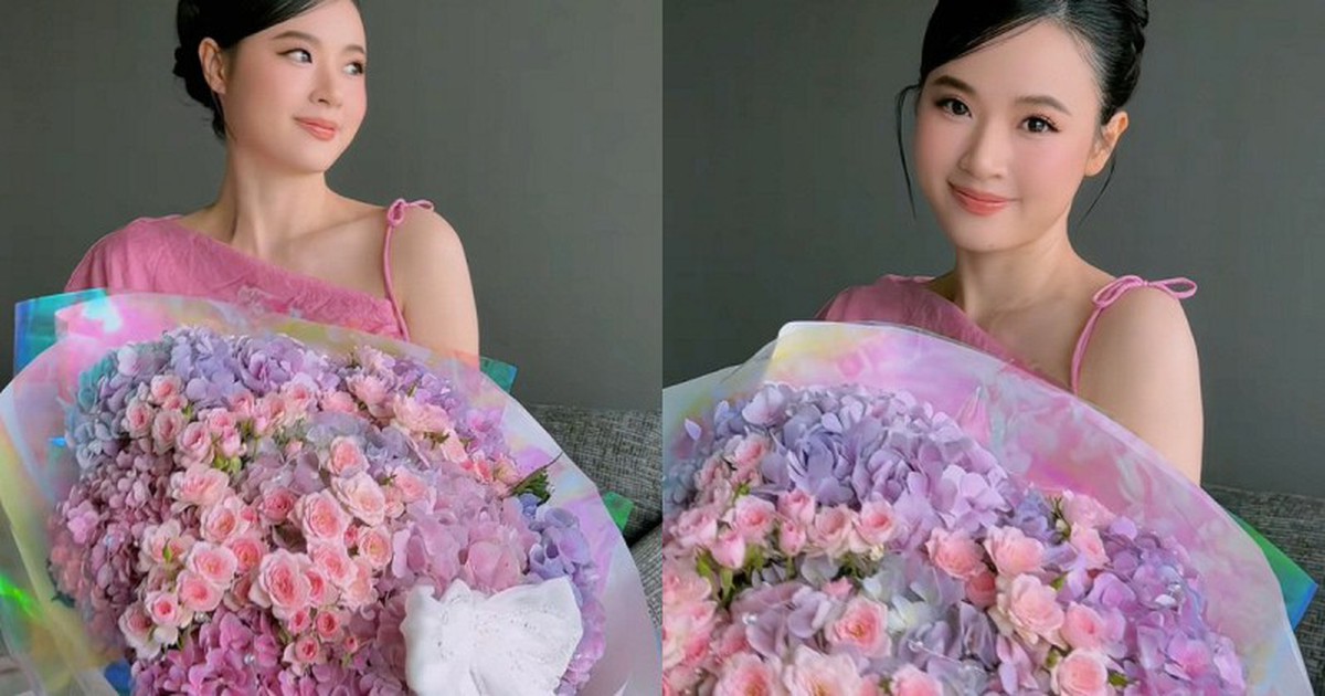 Cô trợ lý được Phó Chủ tịch DUYTAN Group Minh Đạt gửi hoa đến tận nhà