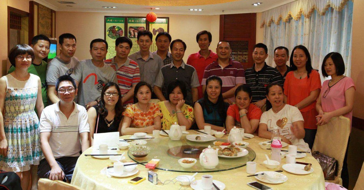 Rủ nhau đi họp lớp sau 20 năm, lớp trưởng vừa nhắn 1 câu, hơn nửa thành viên lập tức thoát nhóm chat