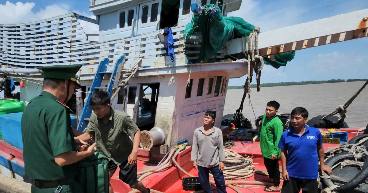 Chủ tàu kể giây phút hoảng loạn khi tàu chìm giữa biển lúc nửa đêm