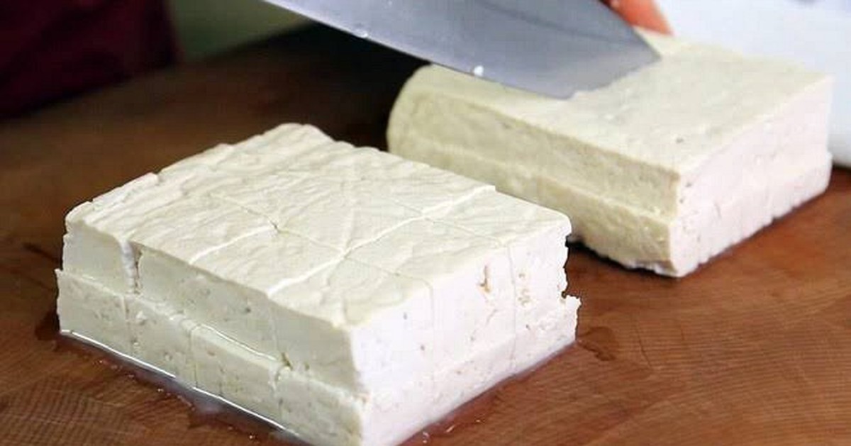 Đi chợ mua đậu phụ, gặp 4 dấu hiệu này tôi nhất định không lấy: Người bán lâu năm cũng phải gật gù khen sành
