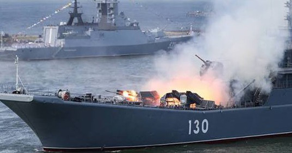 72h căng thẳng: Nga - Trung Quốc điều tàu và máy bay, một nước bị "kẹp chặt", lần này không phải Ukraine
