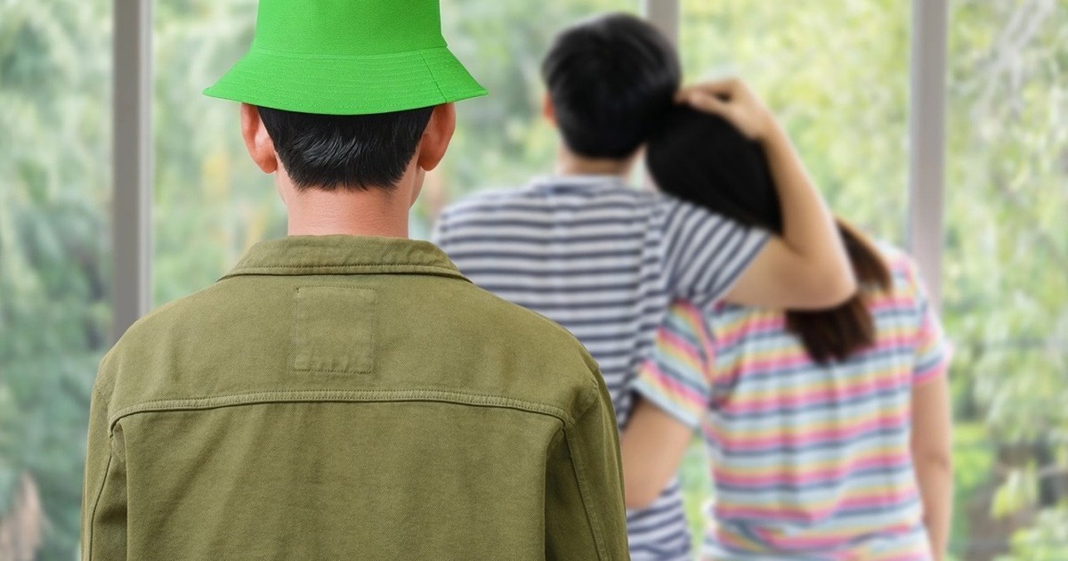 Vì sao người Trung Quốc kiêng tặng đồng hồ, ô dù và mũ màu xanh lá?