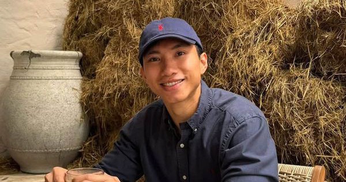 Không làm ngôi sao bóng đá, Đoàn Văn Hậu hé lộ công việc "tay trái" ít ai ngờ tới